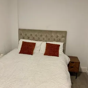 Guest house M4m Rooms- Ng8 5np 1, Nottingham
