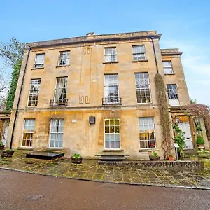 **** Hotel Oyo Bailbrook Lodge, United Kingdom